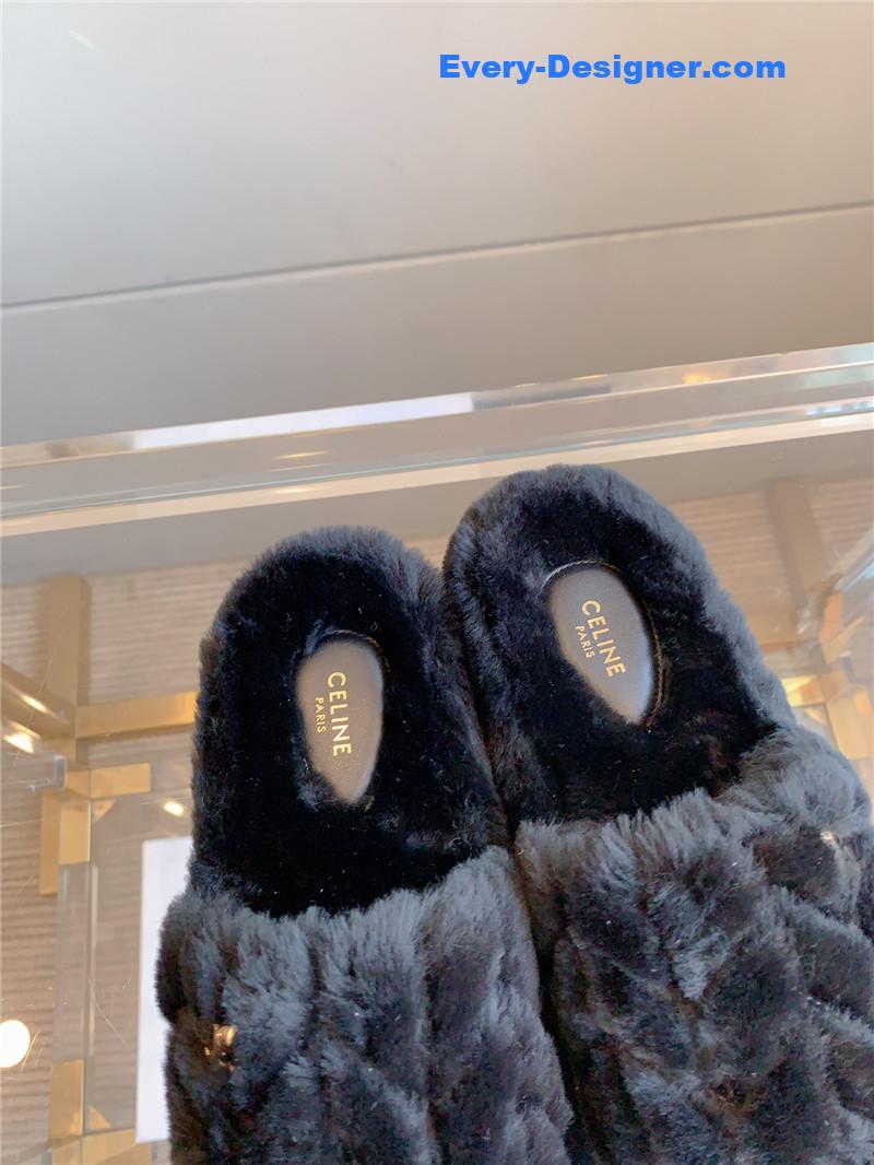 M1um1u new thick-soled furry slippers