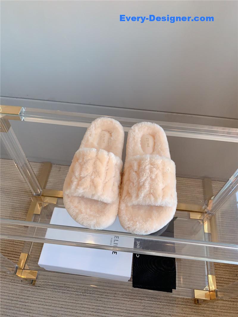 M1um1u new thick-soled furry slippers