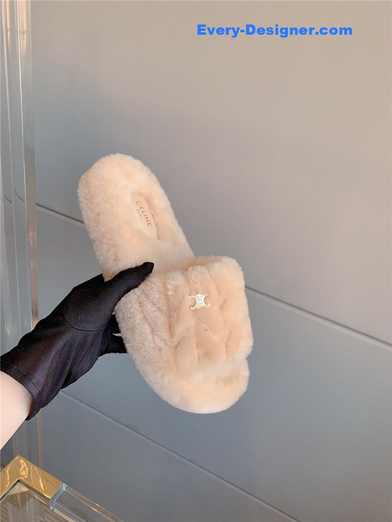 M1um1u new thick-soled furry slippers