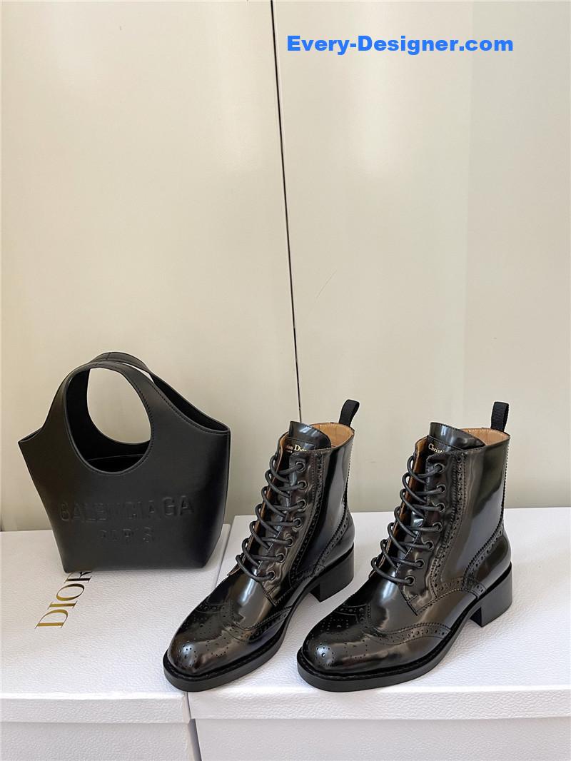 D10r retro british style brogue short boots