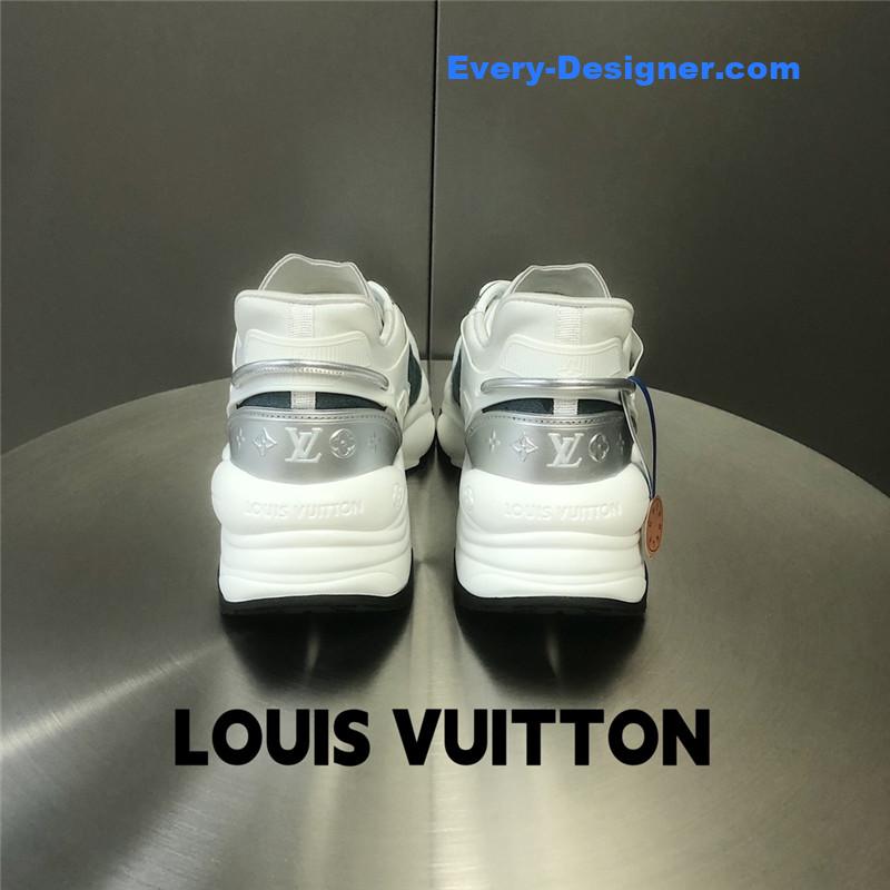l0vis Vvtt0n lv run55 sneakers