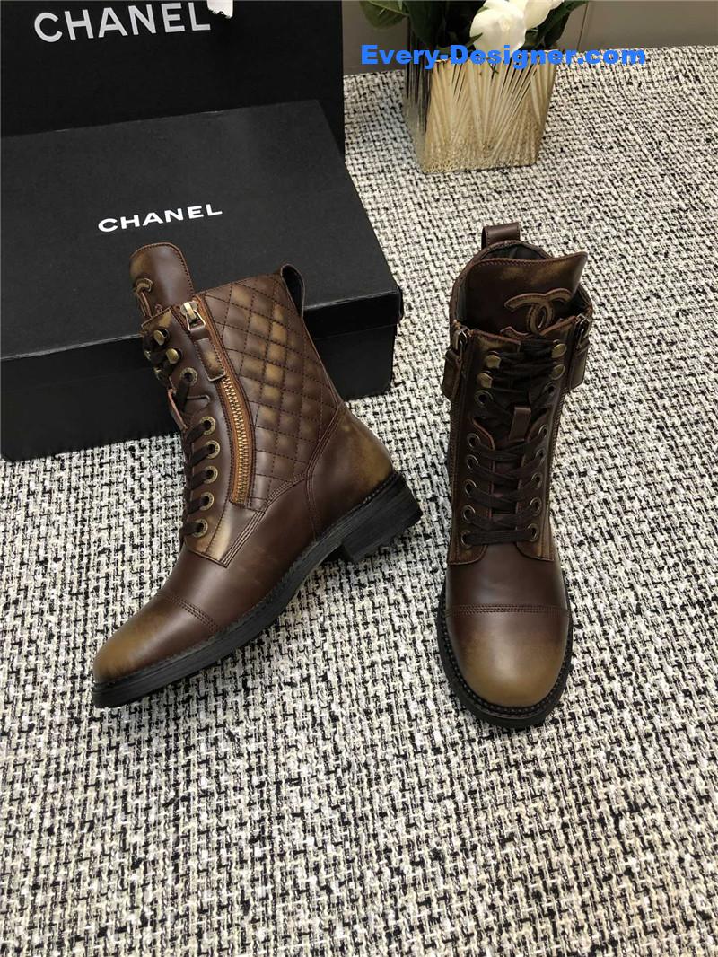 CC polished cowhide boots