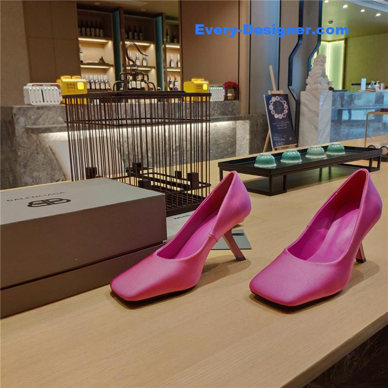 Ba1en*iaga new figure 7 shoes