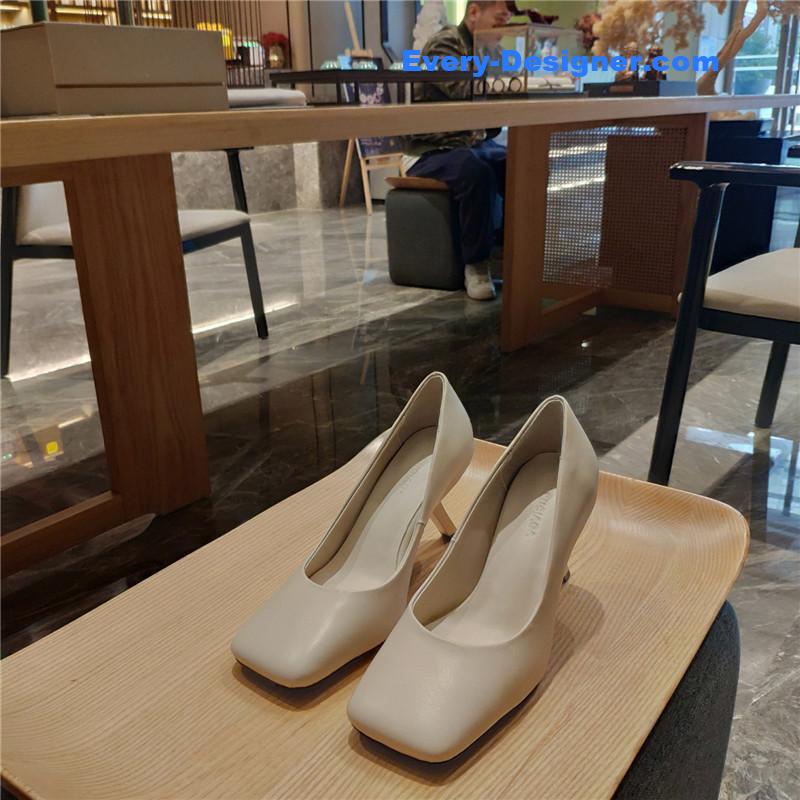 Ba1en*iaga new figure 7 shoes