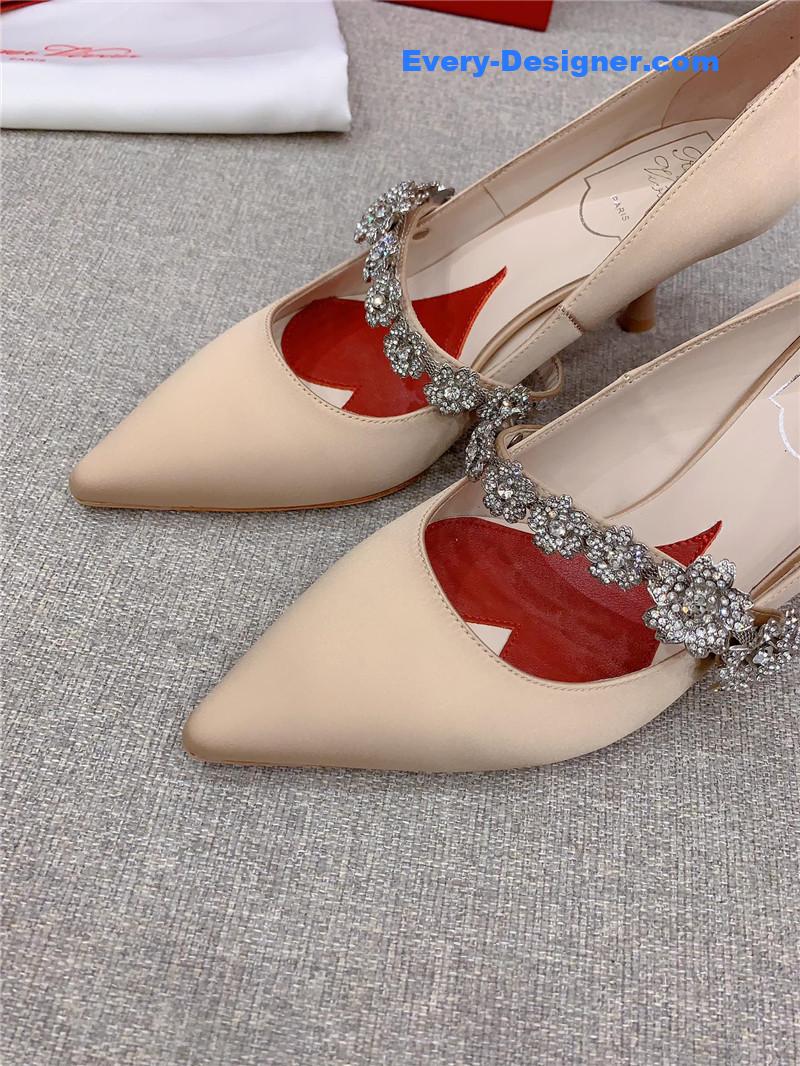 Roger vivor new Bouquet flower rhinestone cat heel high heels