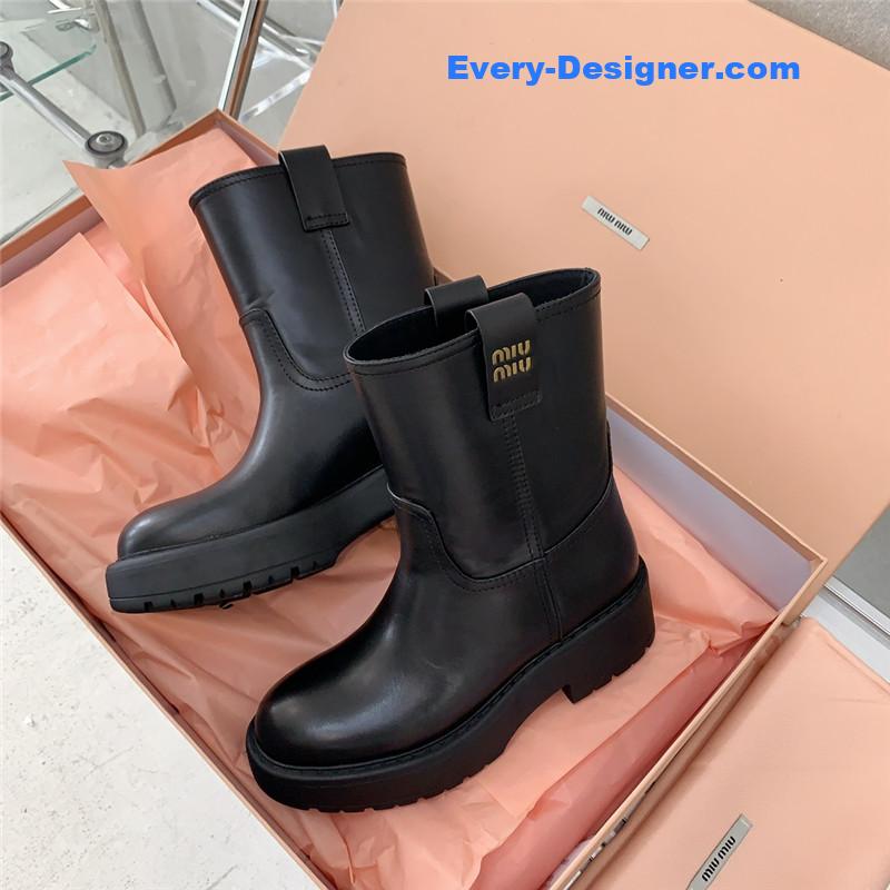 M1um1u new knight boots