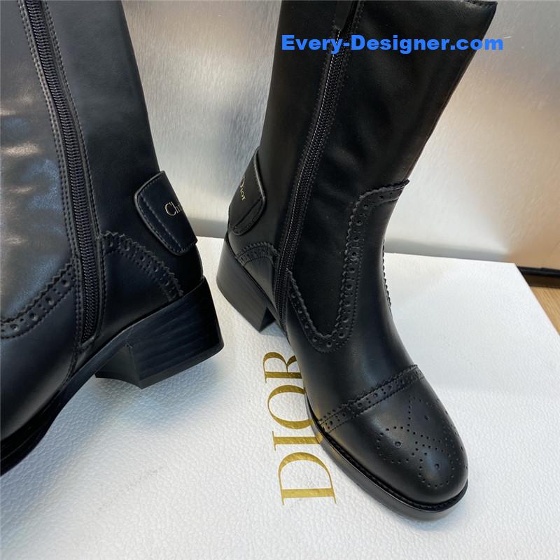 D10r thick heel round toe slip-on belt buckle knight boots