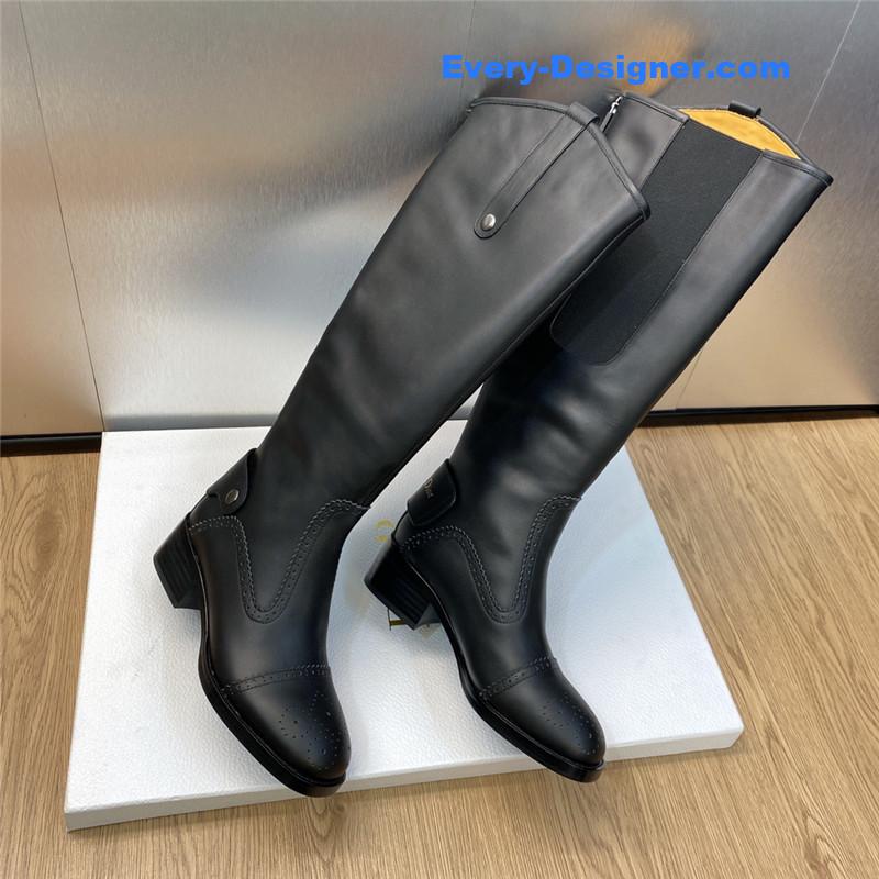D10r thick heel round toe slip-on belt buckle knight boots