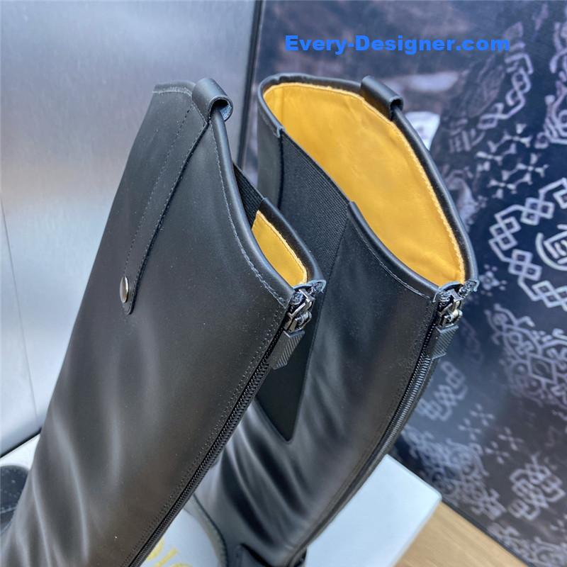 D10r thick heel round toe slip-on belt buckle knight boots