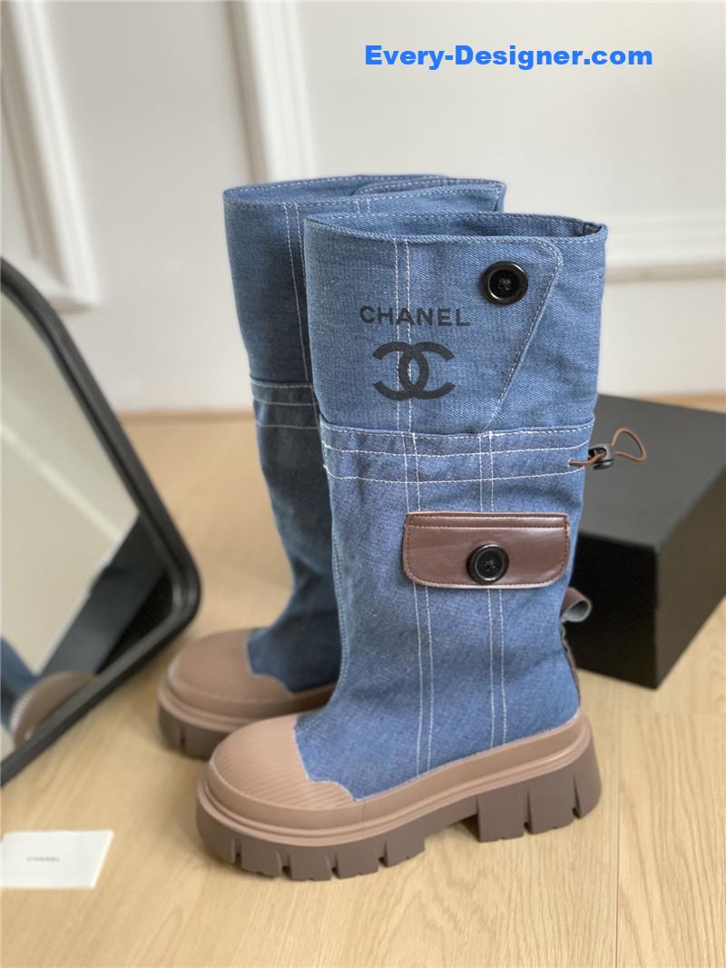CC hidden canvas boots