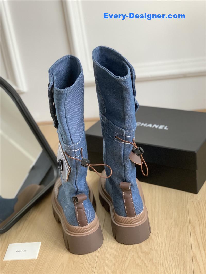 CC hidden canvas boots