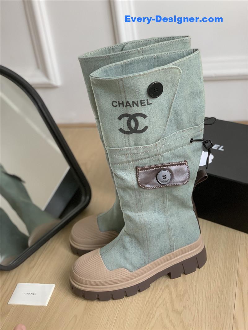 CC hidden canvas boots