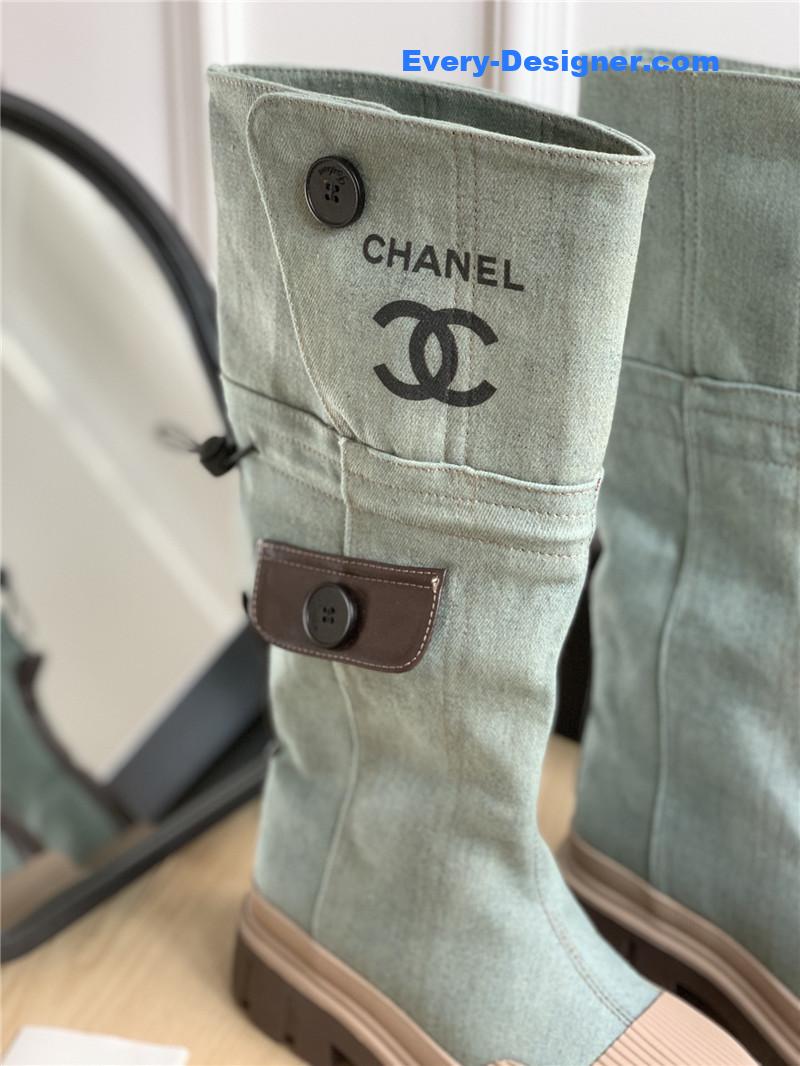 CC hidden canvas boots