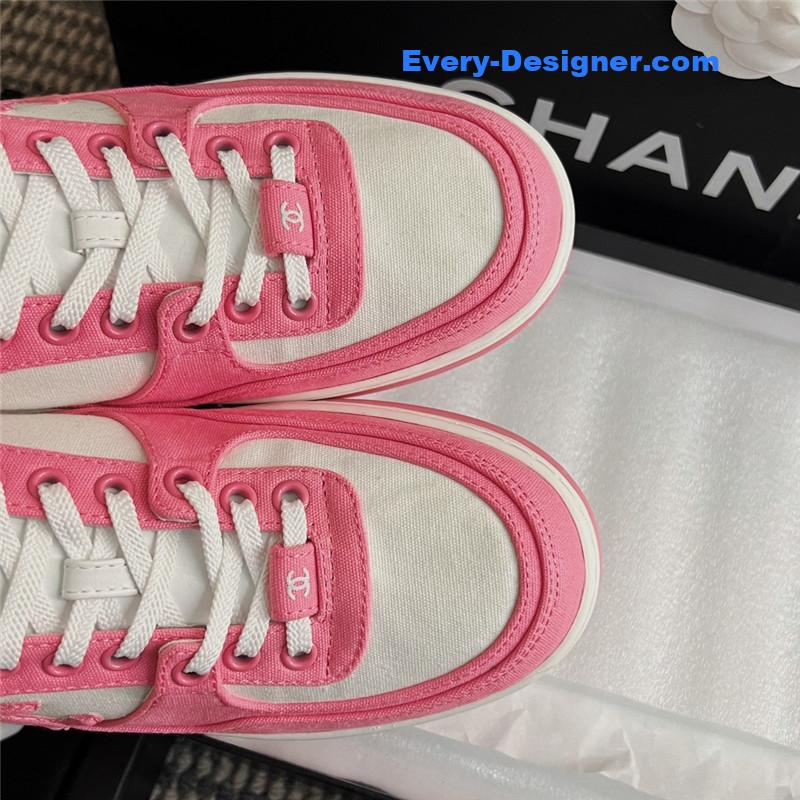 CC early spring sneakers