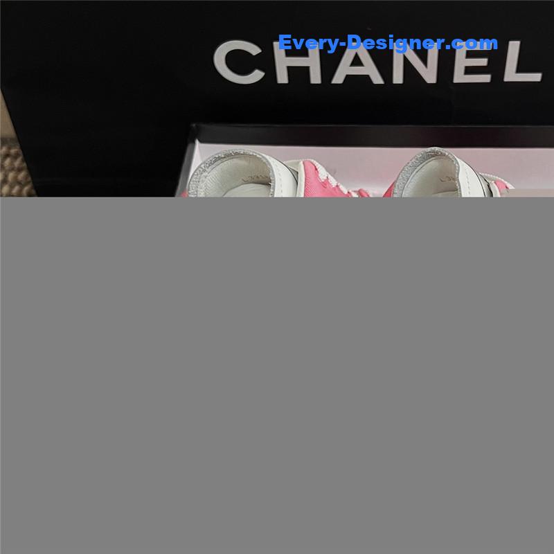 CC early spring sneakers