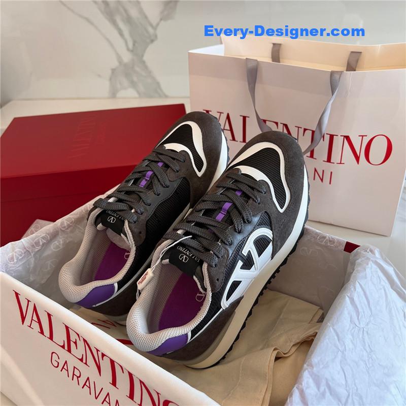 Va1e*ntin0’s new casual sports shoes