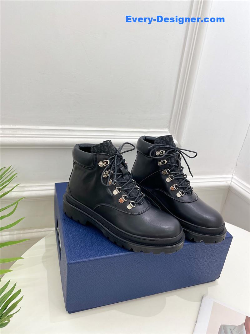 Dior new wool boots
