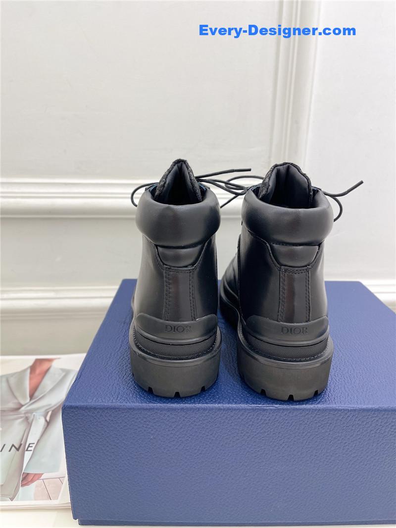 D10r new wool boots