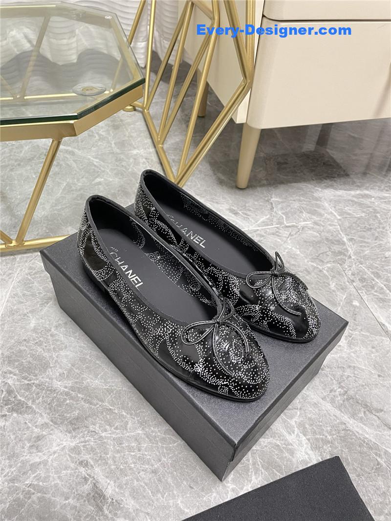 Ch**el thick heel side hollow sandals