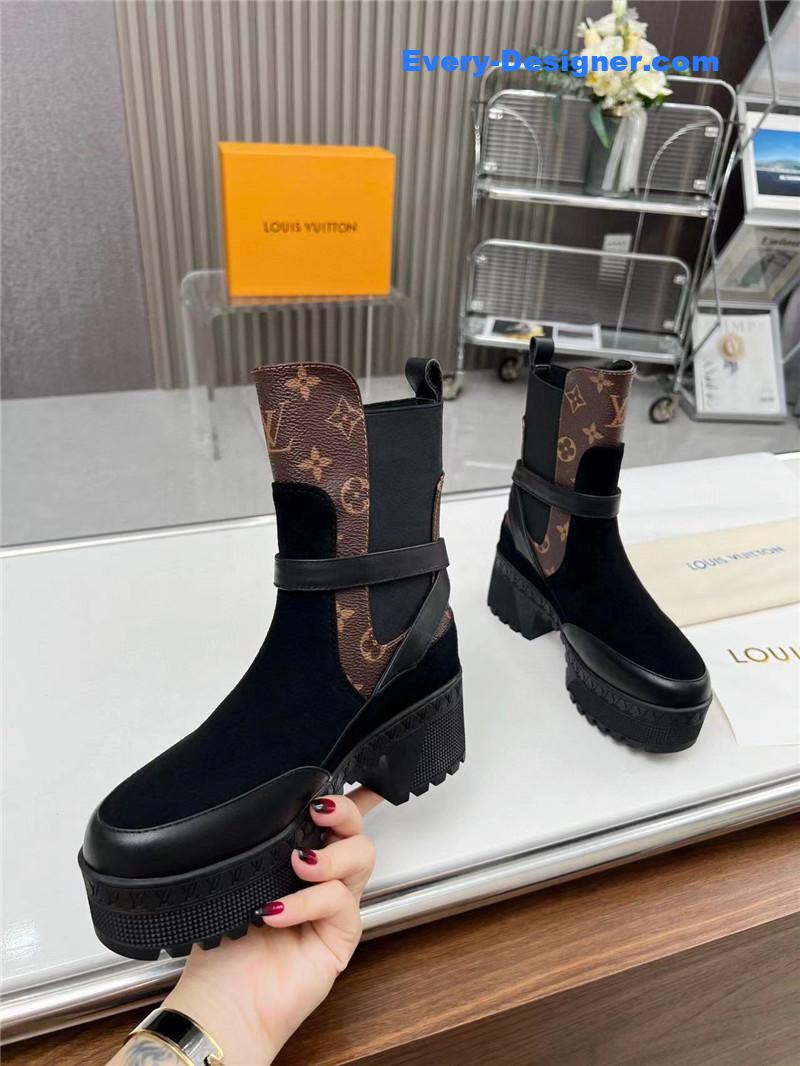 l0vis Vvtt0n lv new runway style women’s boots