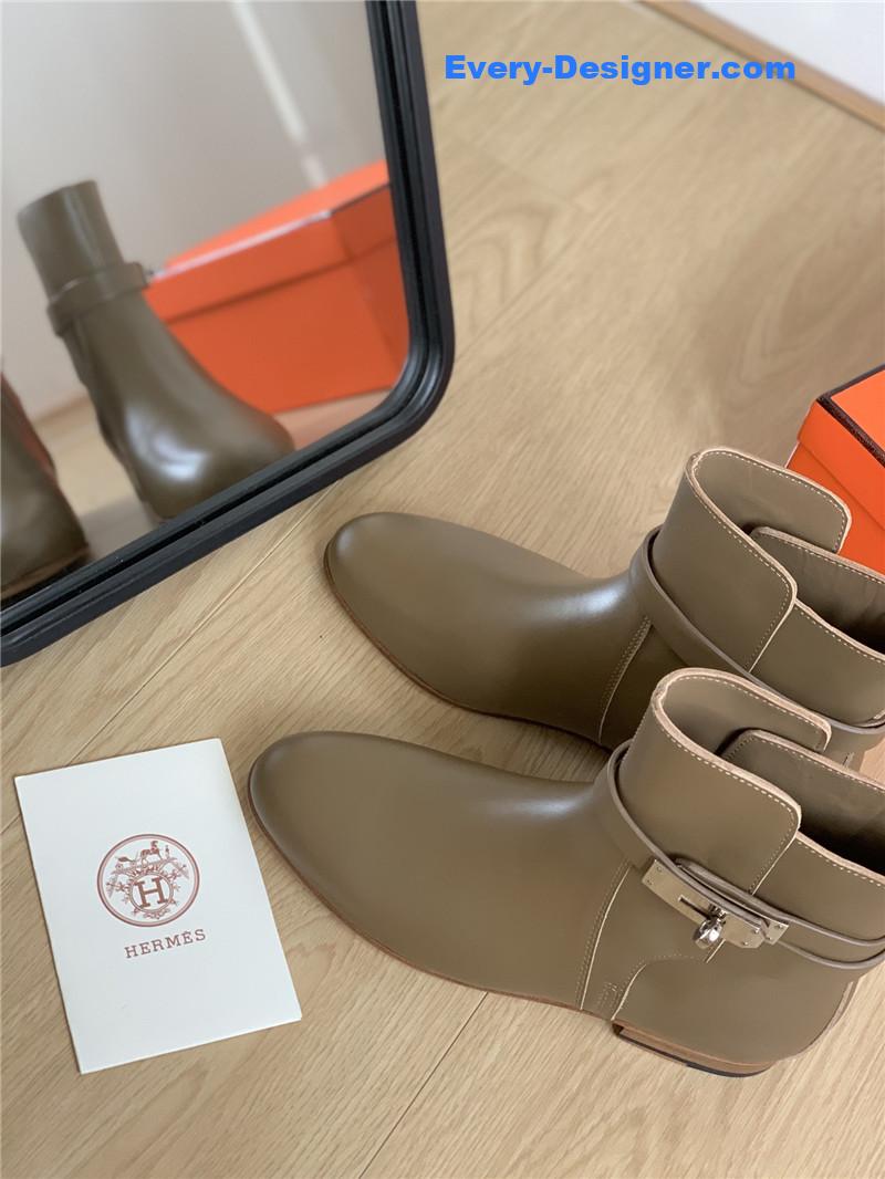 H**me5 classic kelly buckle boots