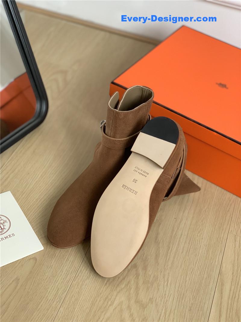 H**me5 classic kelly buckle boots