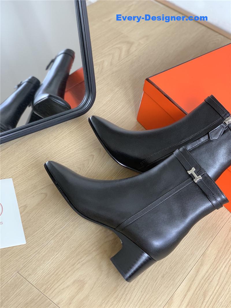 H**me5 calfskin hommage ankle boots