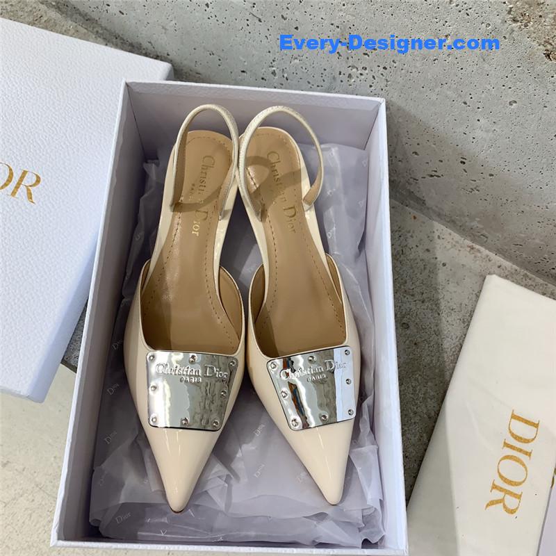 D10r new early autumn sandals