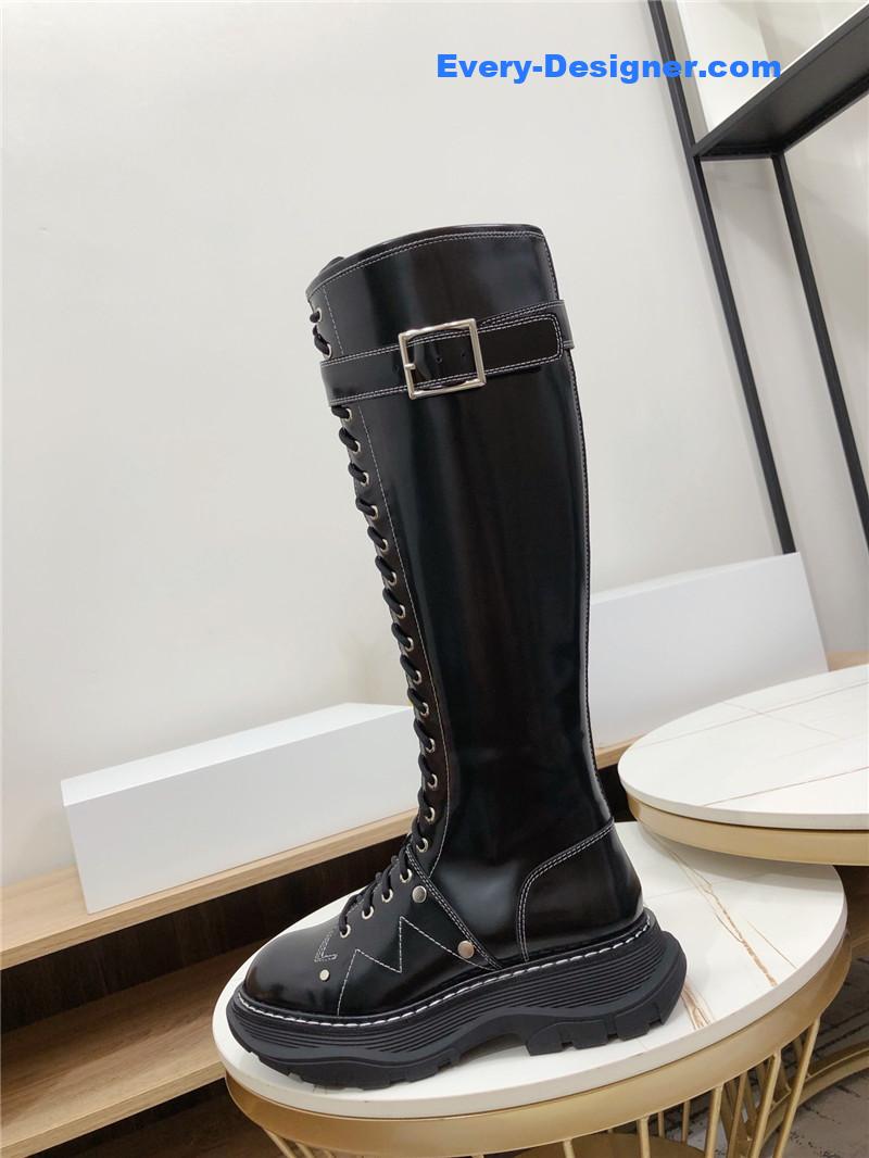 a1exa*der Mcqv*en new lace-up boots
