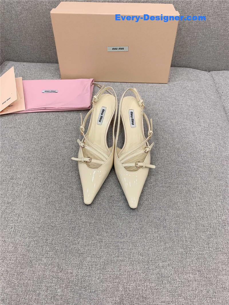 miumiu catwalk style pointed toe kitten heels