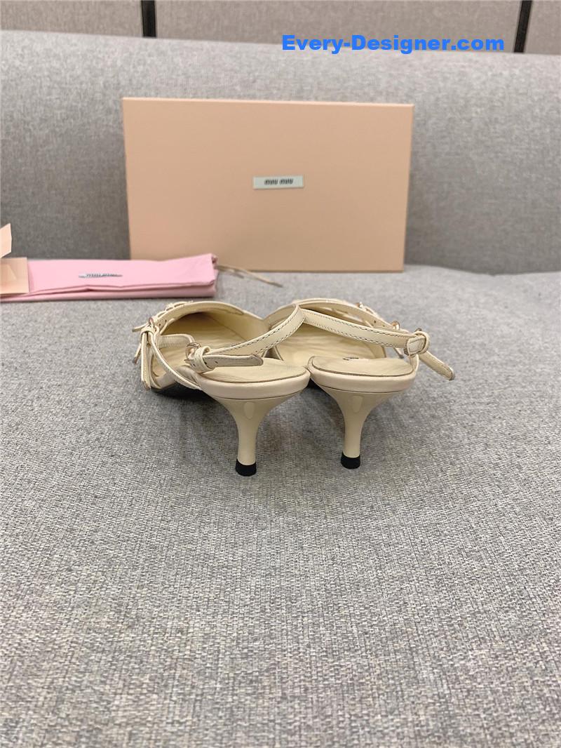 miumiu catwalk style pointed toe kitten heels