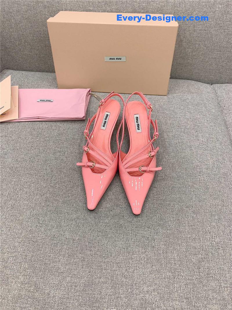 miumiu catwalk style pointed toe kitten heels