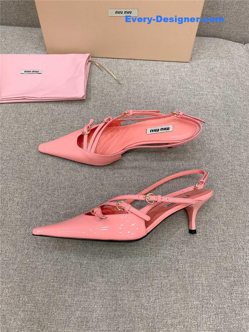 miumiu catwalk style pointed toe kitten heels