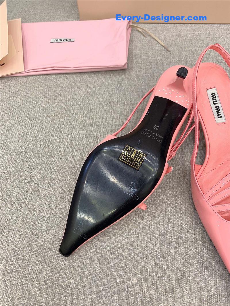 miumiu catwalk style pointed toe kitten heels