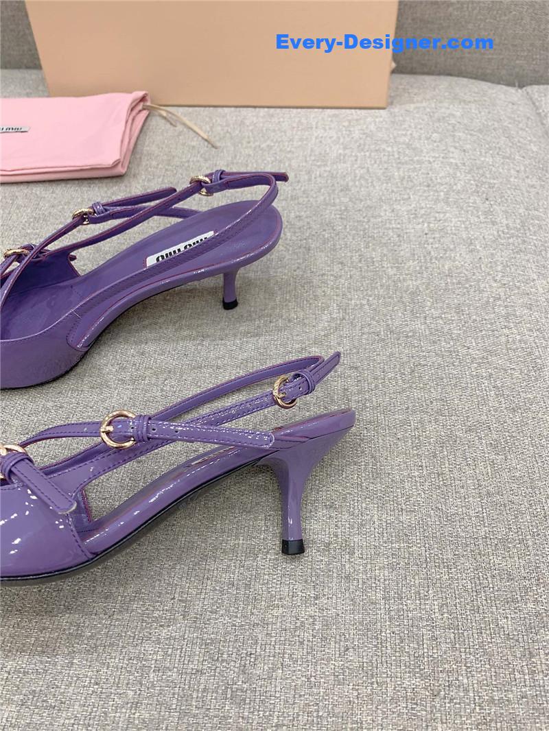 miumiu catwalk style pointed toe kitten heels