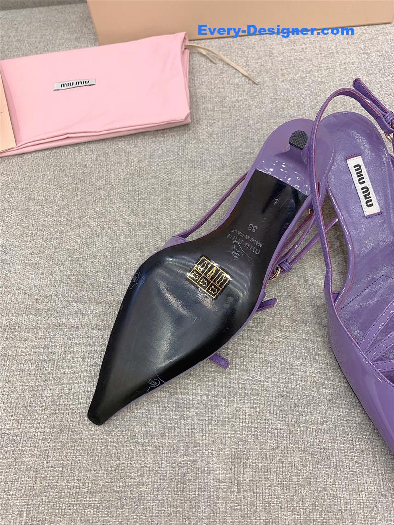 miumiu catwalk style pointed toe kitten heels