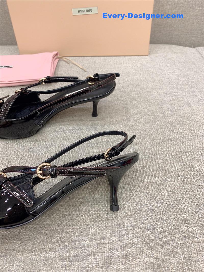 miumiu catwalk style pointed toe kitten heels