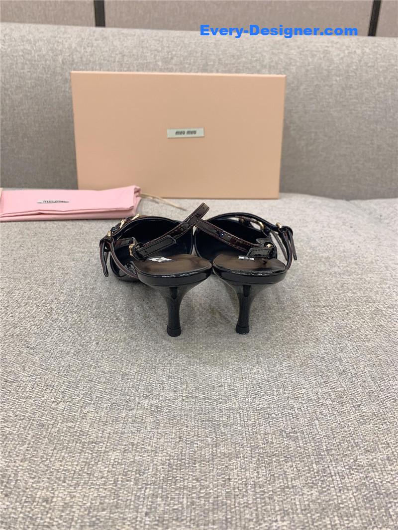 miumiu catwalk style pointed toe kitten heels