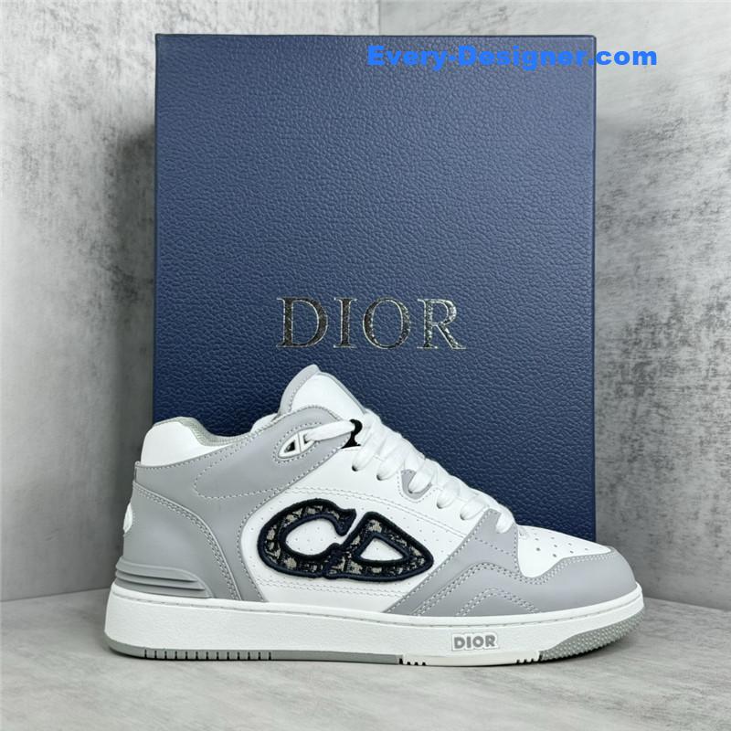 D10r new casual sneakers