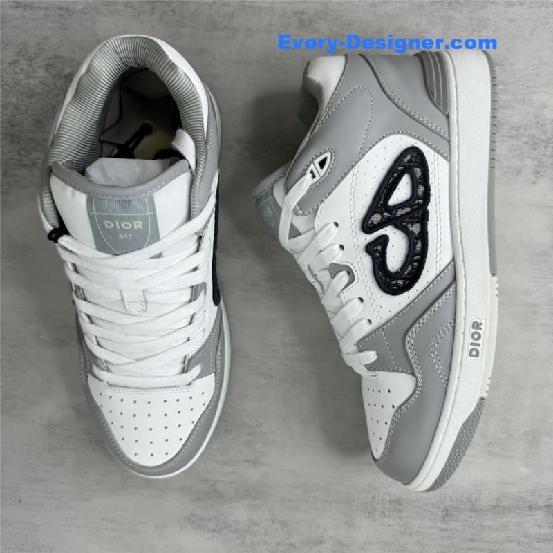 D10r new casual sneakers