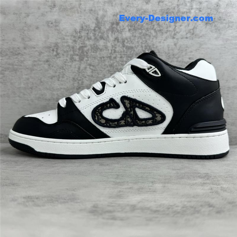 D10r new casual sneakers