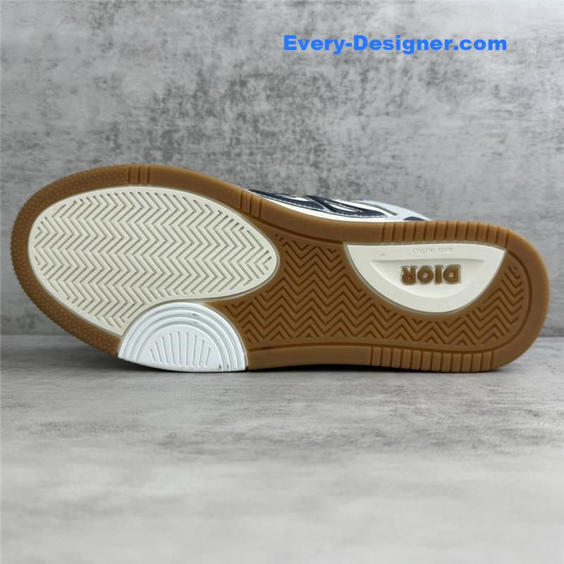 D10r new casual sneakers