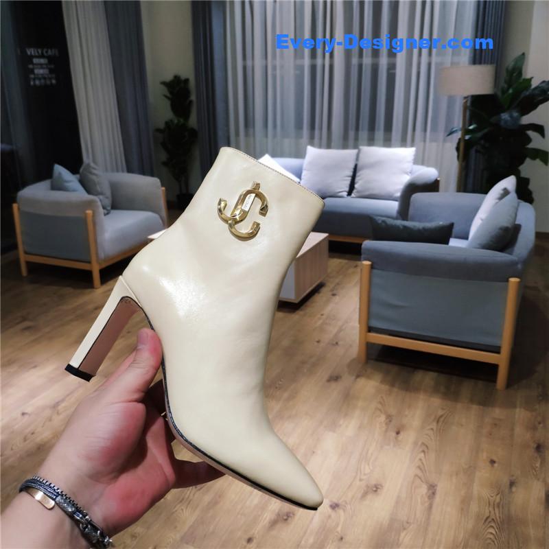 J1m*y Ch00 minori 65 boots white