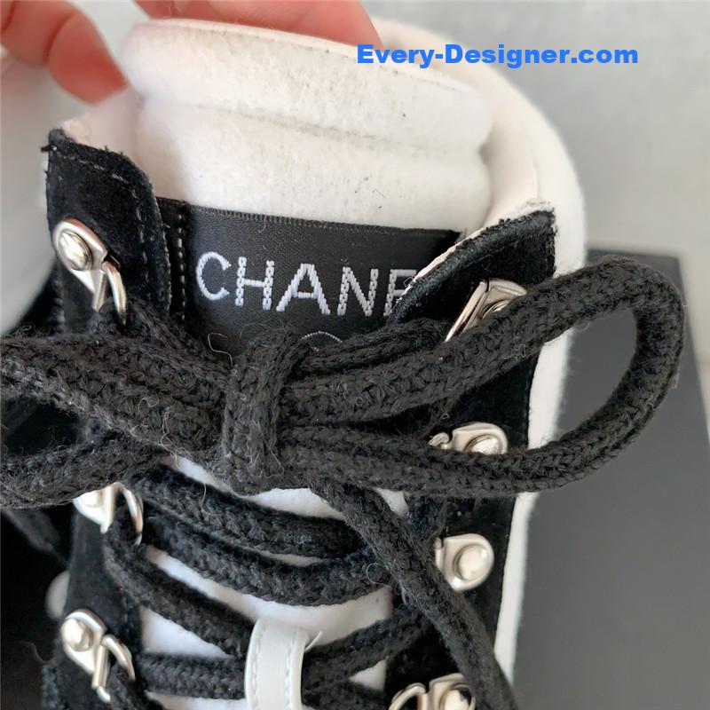 Ch**el new limited edition coco neige snow boots