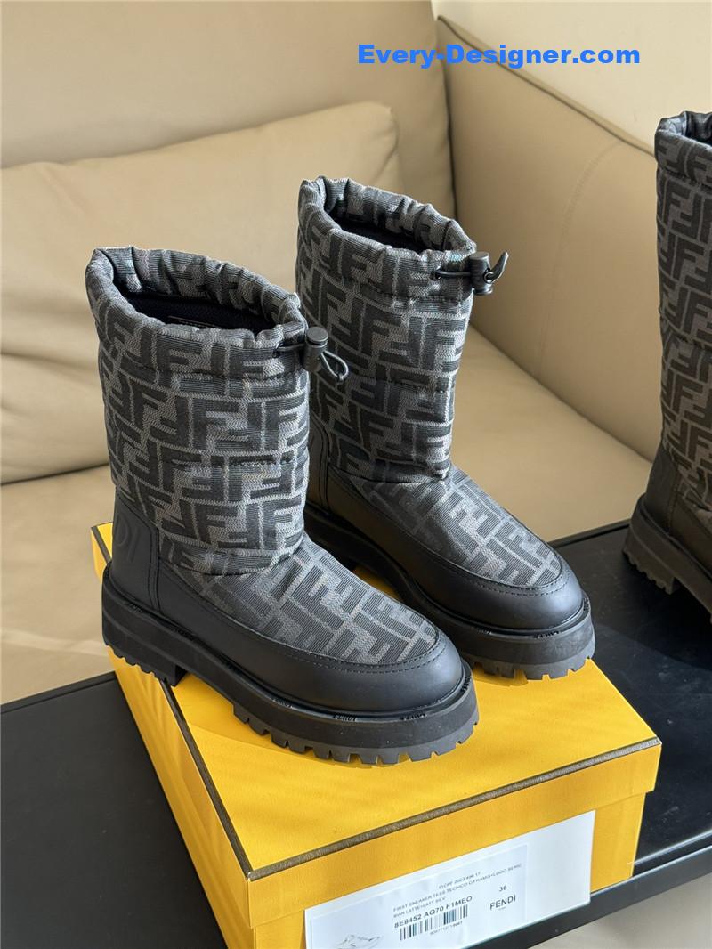 fendi classic FF presbyopic snow boots