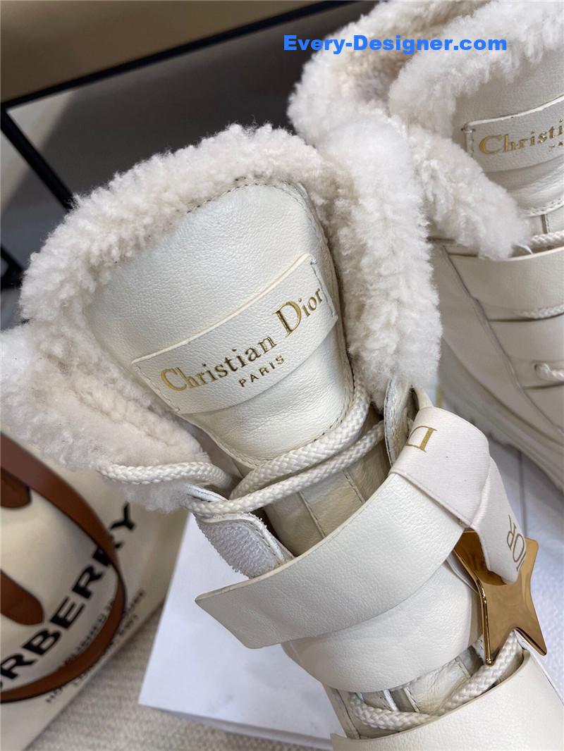 D10r d-venture leather snow boots in white