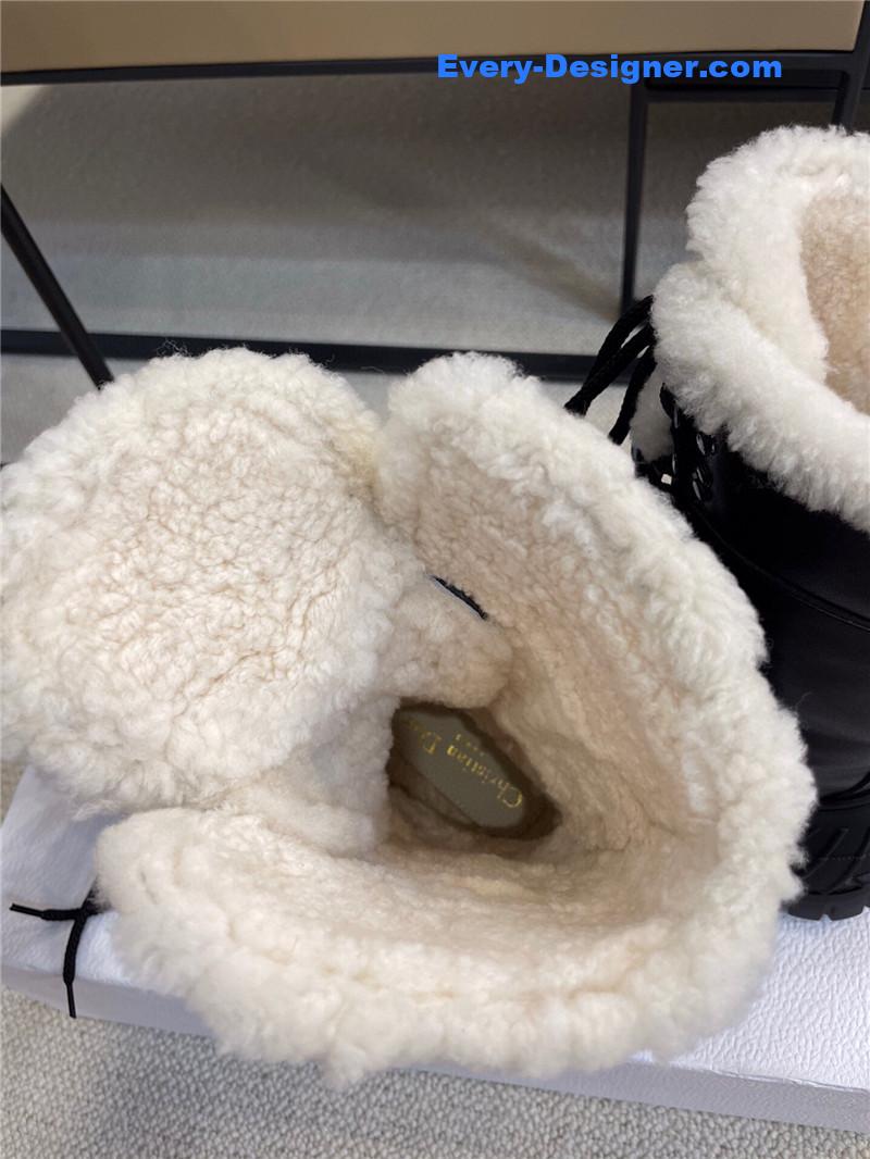 D10r d-venture leather snow boots in white