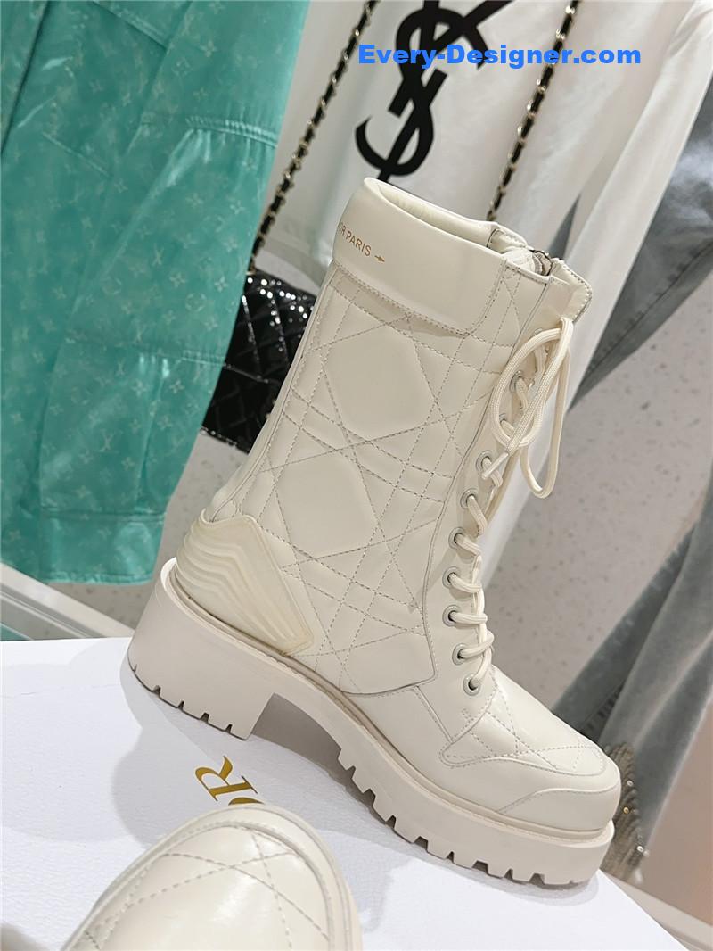 D10r d-leader martin boots women’s white