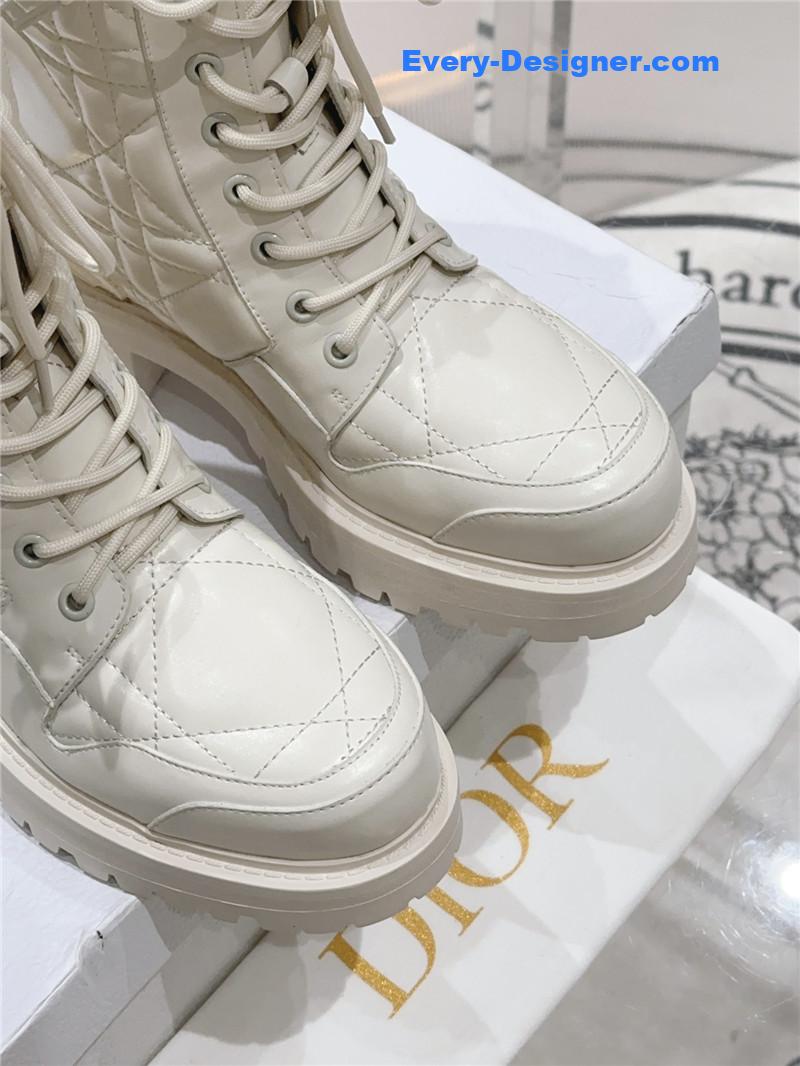 D10r d-leader martin boots women’s white