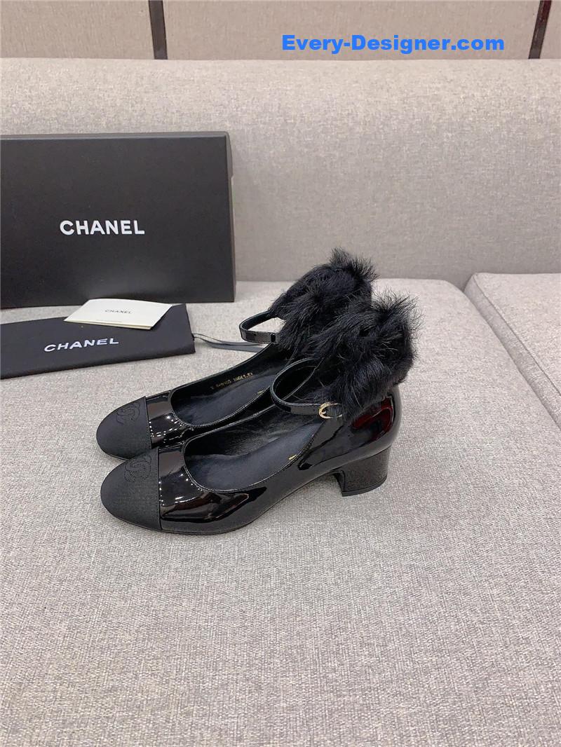 Ch**el new furry high heels